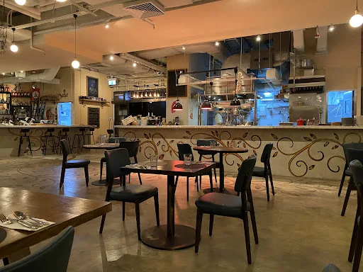 Ulivo Italian Restaurant & Bar
