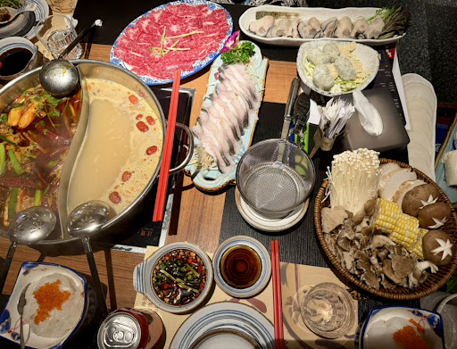Da Hong Pao Hotpot