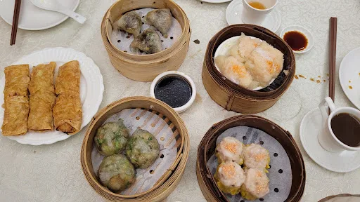 Gold Garden Restaurant