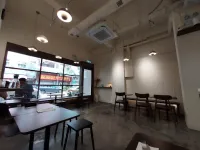 YOI Coffee and Bakery