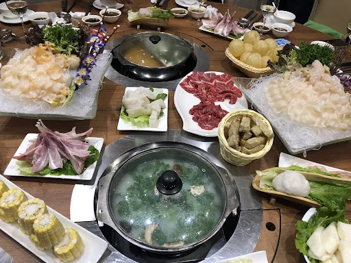 Fire Well Hot Pot and Seafood Restaurant