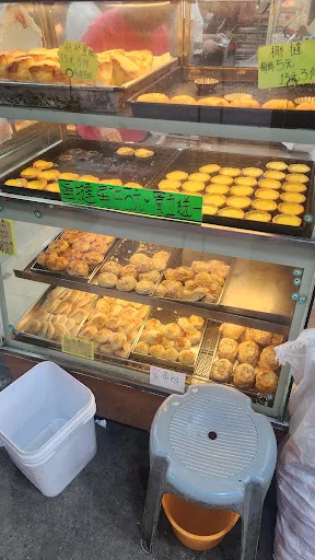 鴻運麵包公司