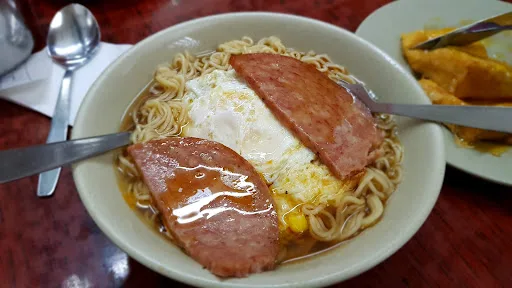 Lan Fong Yuen