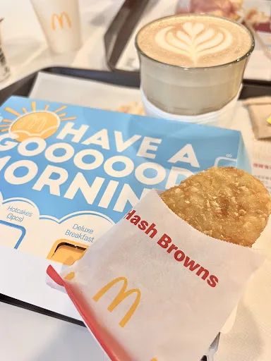 McDonald's (Kau Yuk Road)
