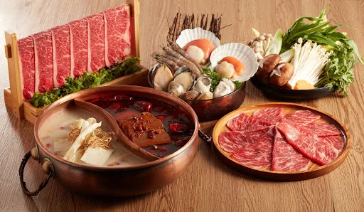 Taiwan Bussan Hotpot (Telford Plaza)
