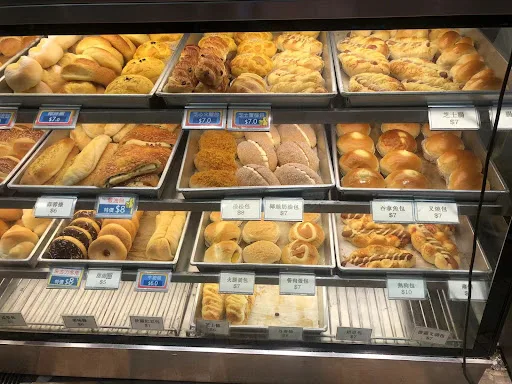 三哥麵包餅店