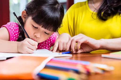 French Tutors Hong Kong - 法文課程 (Causeway Bay Branch)