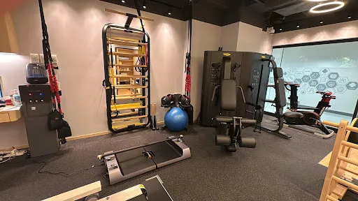 Centre Medical Sports and Orthopaedics Clinic 賢德運動與骨科診所