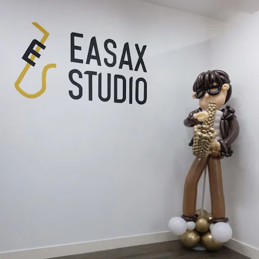 EASAX STUDIO