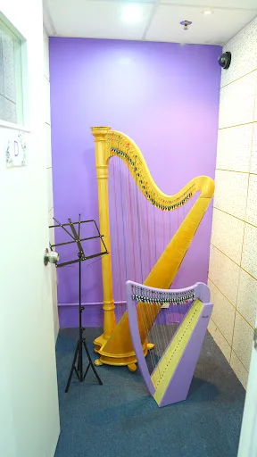 Joy's Music 載斯琴行