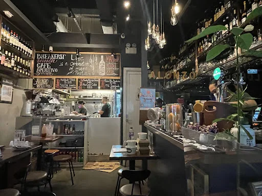 Ask for Alonzo (Quarry Bay)