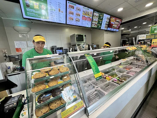Subway San Po Kong