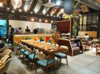 The Hunt Coffee & Roastery