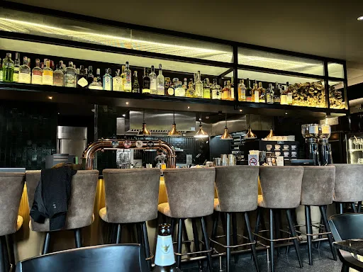 Tintin Bar