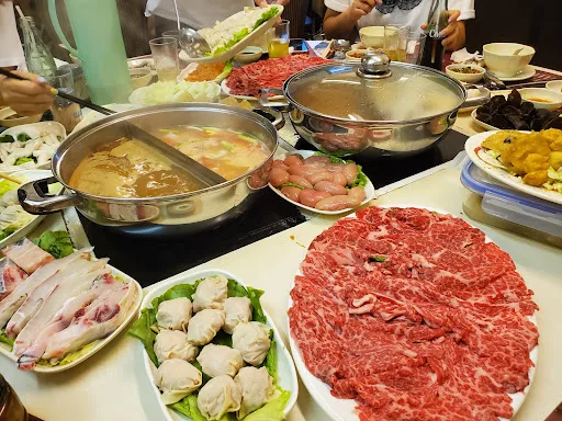 Li Tak Hot Pot