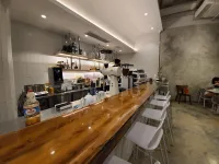 root cafe