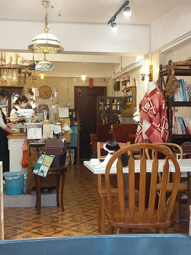 Papillon Tea Salon