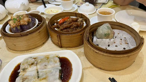 Fook Yuen Seafood Restaurant