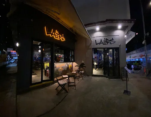 Lairs Bar