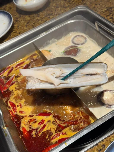 Yum Hotpot - Tsim Sha Tsui