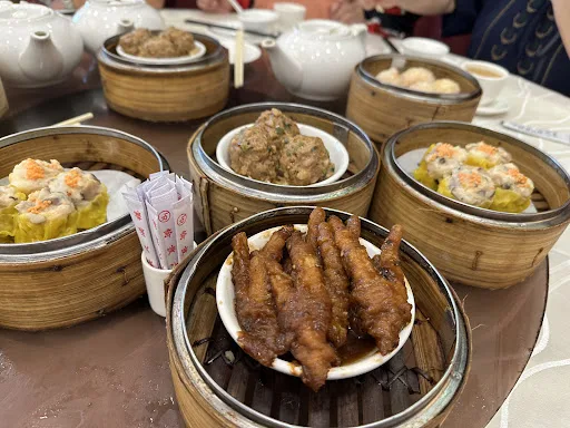London Chinese Restaurant