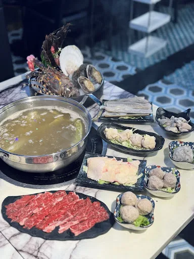 阿爺八鮮鍋
