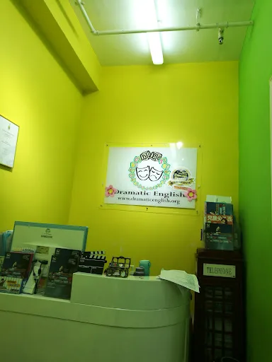 Dramatic English (Yuen Long) Education Centre