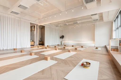 Senses Studio - Lai Chi Kok | Yoga & Pilates | 荔枝角瑜珈及普拉提教室